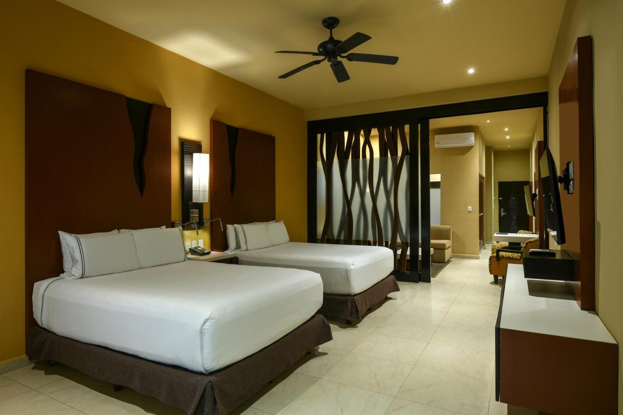 Generations Riviera Maya Family Resort Catamaran, Water Park & More Inclusive Puerto Morelos Εξωτερικό φωτογραφία