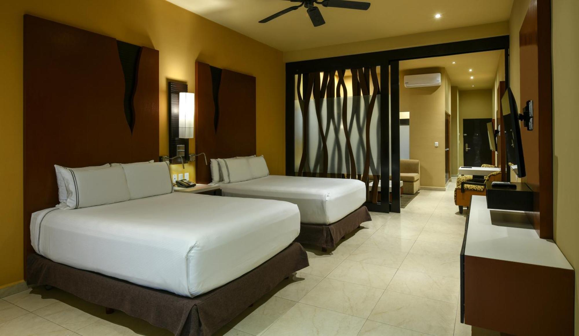 Generations Riviera Maya Family Resort Catamaran, Water Park & More Inclusive Puerto Morelos Εξωτερικό φωτογραφία